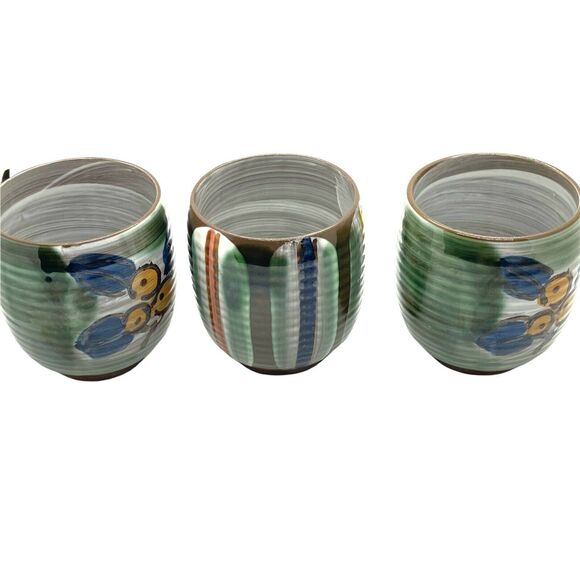 Asian Tea Cups Set Of Three Vintage Gray Green Blue Ceramic Round Sticker Marked - Picture 5 of 16